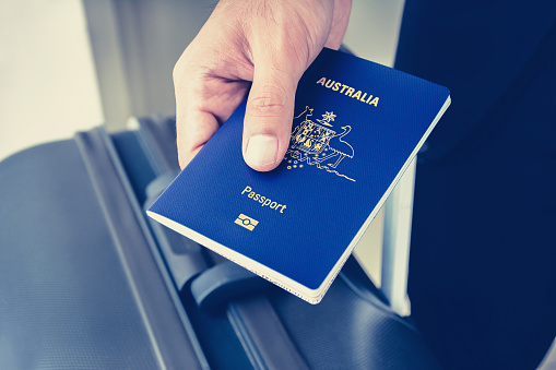 Ways to Manage Your Identity, Driver Licenses, and Passports Online