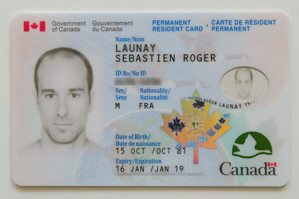 Canada permanent residence 600x400 1