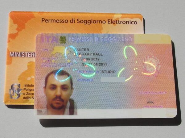 Italian residence permit 600x447 1