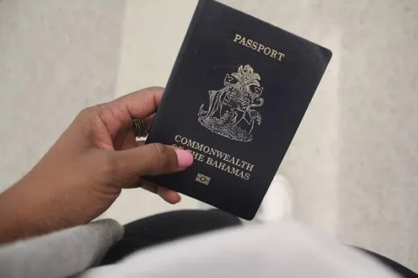 bahamas passport v0 rj2gup3061ue1